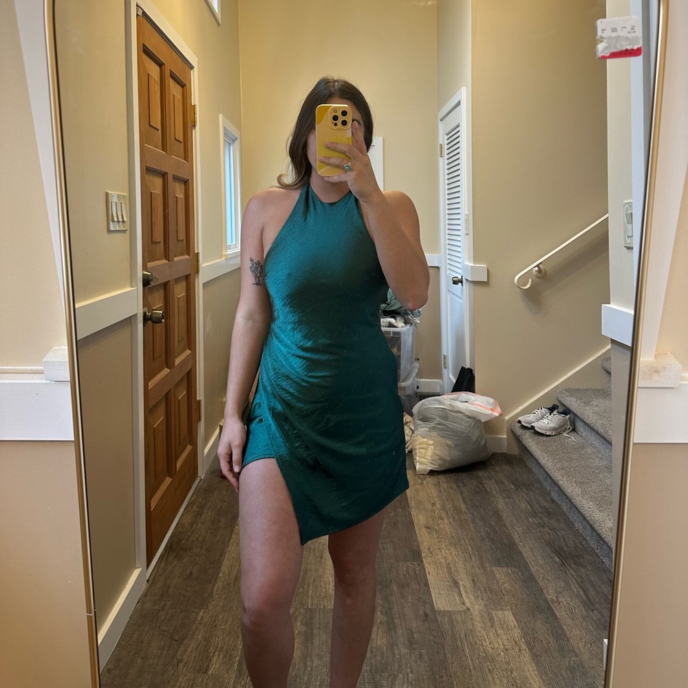 emerald green dress